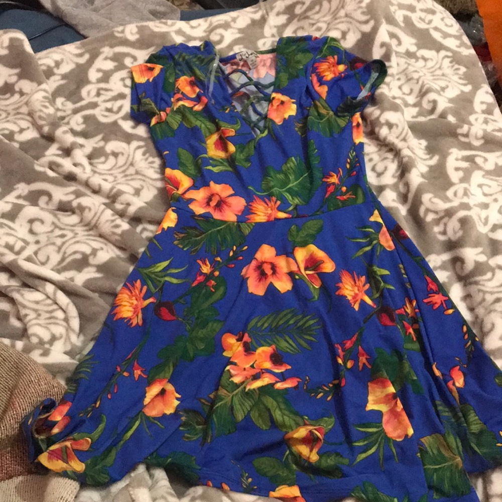💗3 for $15💗Floral dress